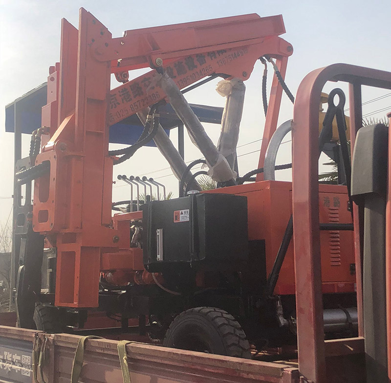 YD360液壓打拔一體機發(fā)貨